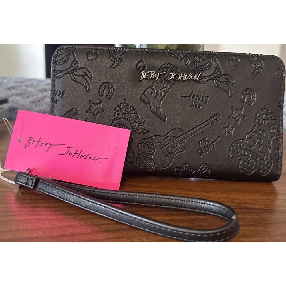 NWT Betsey Johnson Zip Around Wallet Wristlet Embossed Cowboy Skulls Guitars Blk